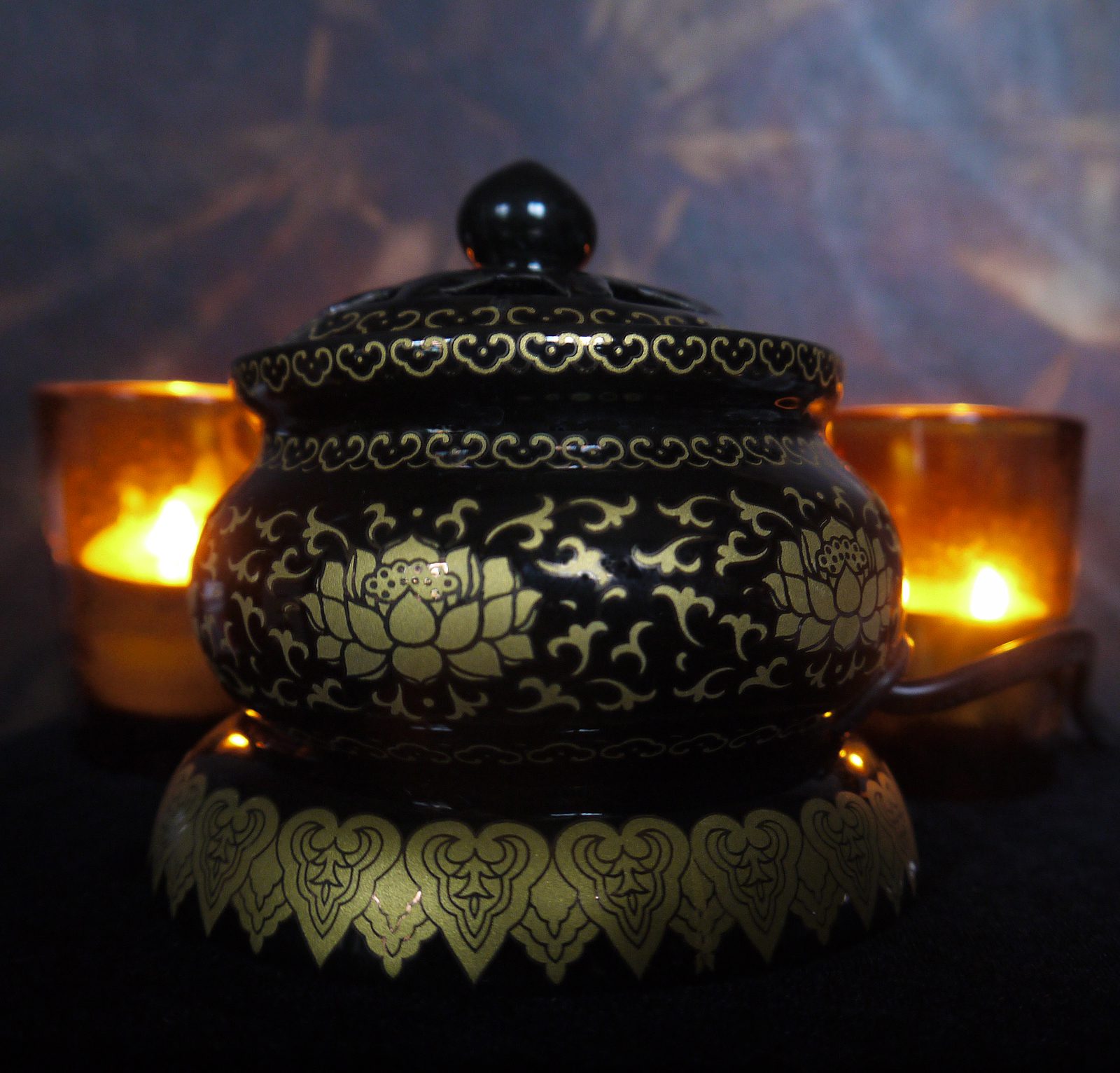 BRÛLEUR D'ENCENS ÉLECTRIQUE LOTUS DORÉ